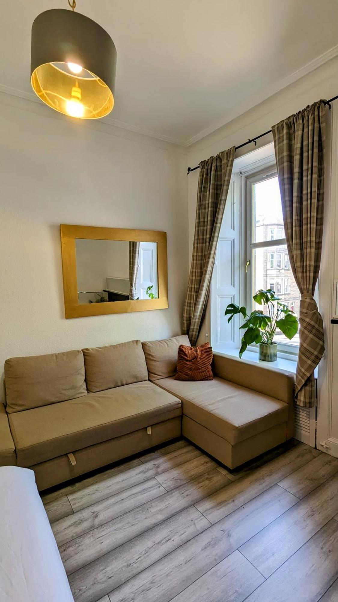 Huge Room In The City Единбург Екстер'єр фото